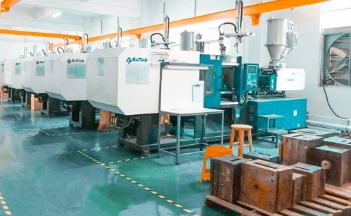 injection molding shop