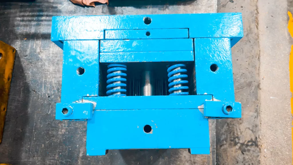 plastic injection mold fabrication